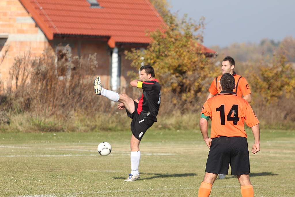 Victoria - Platan 8:0