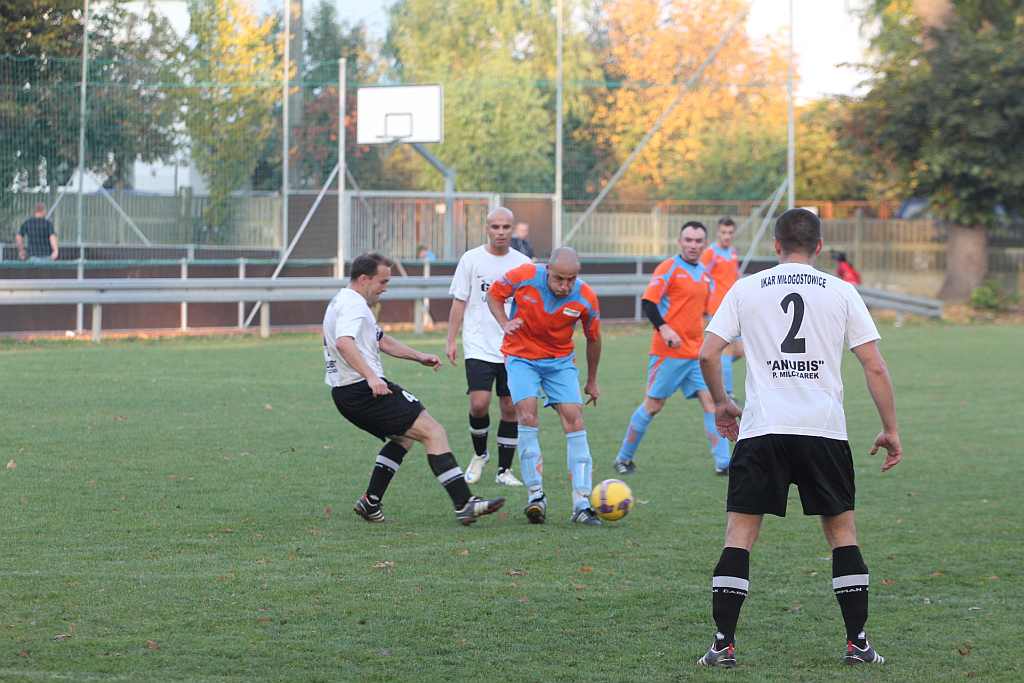 KS Legnickie Pole - Ikar 1:1