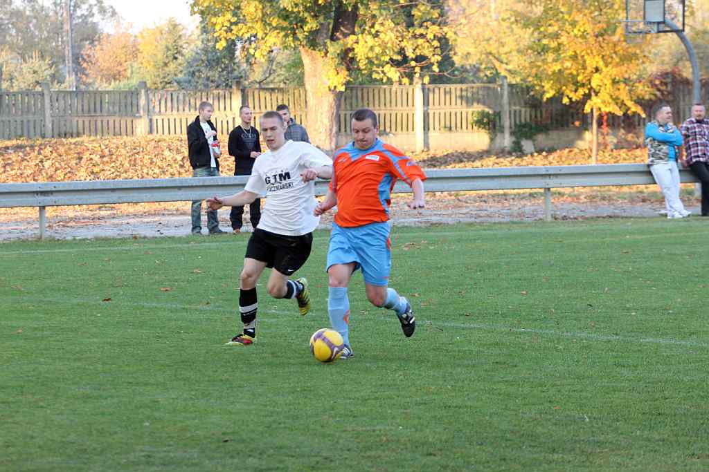 KS Legnickie Pole - Ikar 1:1