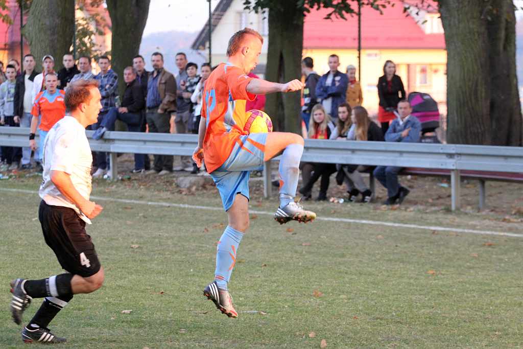 KS Legnickie Pole - Ikar 1:1