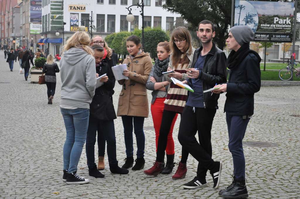 Happeningiem tłumaczą problemy chorych psychicznie