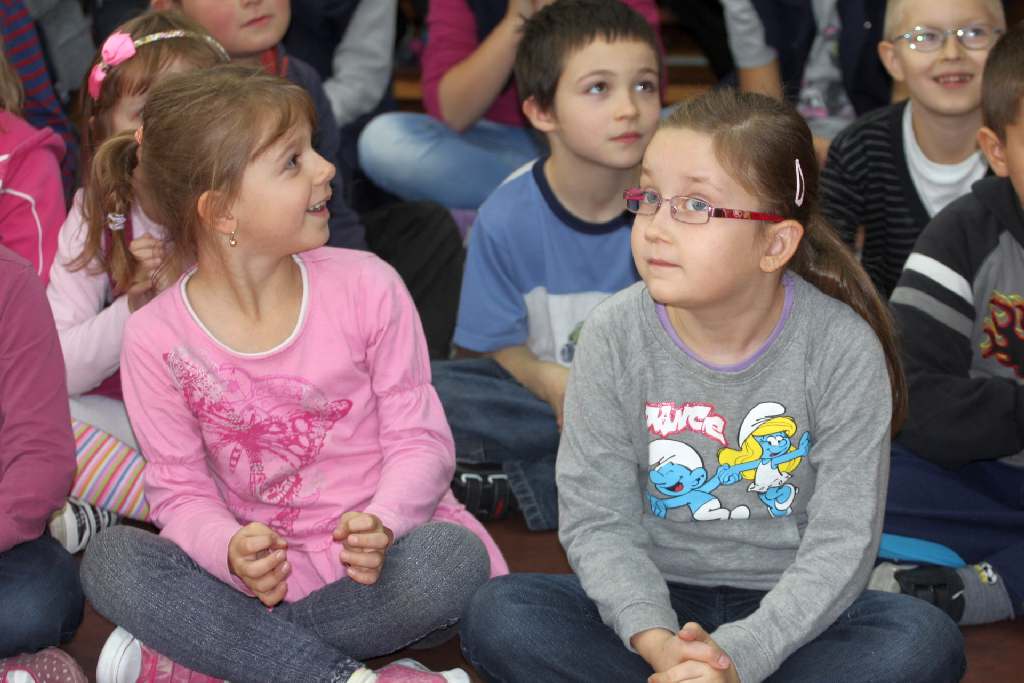 Piłkarze Miedzi w szkole