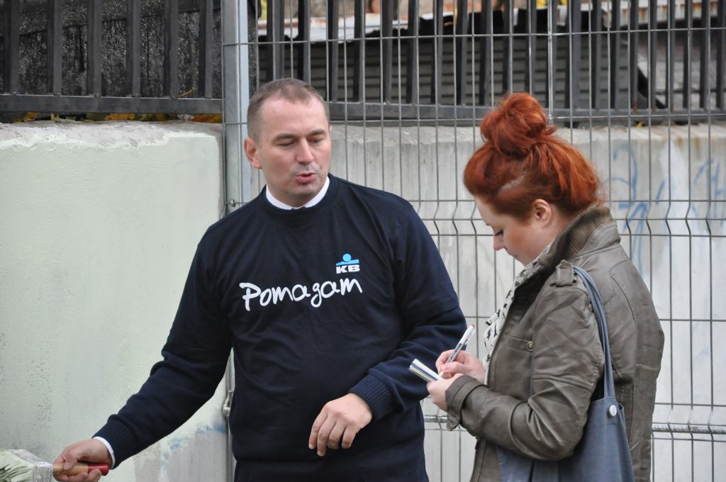 Kredyt Bank podarował 5 tys. zł legnickiej szkole