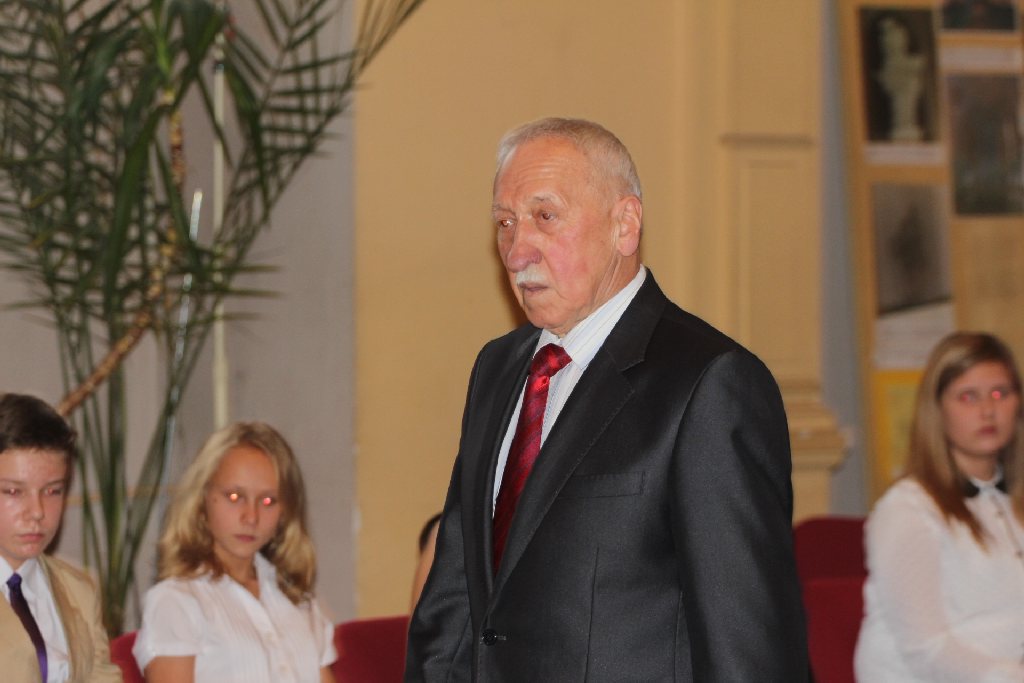 Pasowanie gimnazjalistów TWP
