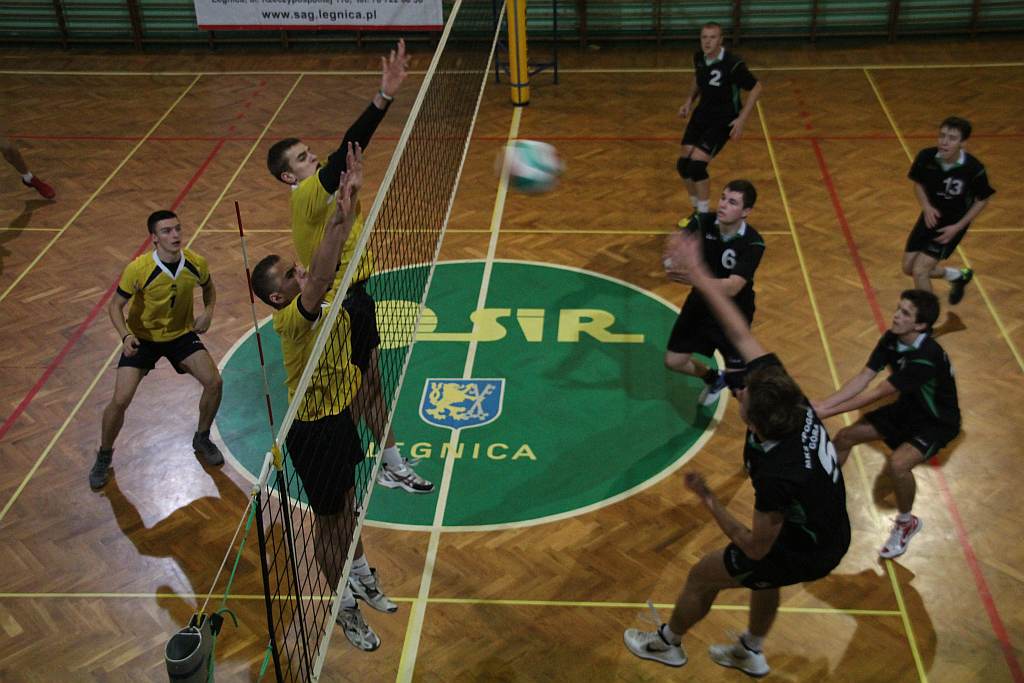 Ikar Legnica - MKS Pogoń Góra 3:0