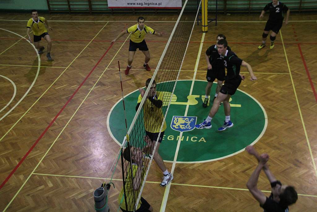 Ikar Legnica - MKS Pogoń Góra 3:0