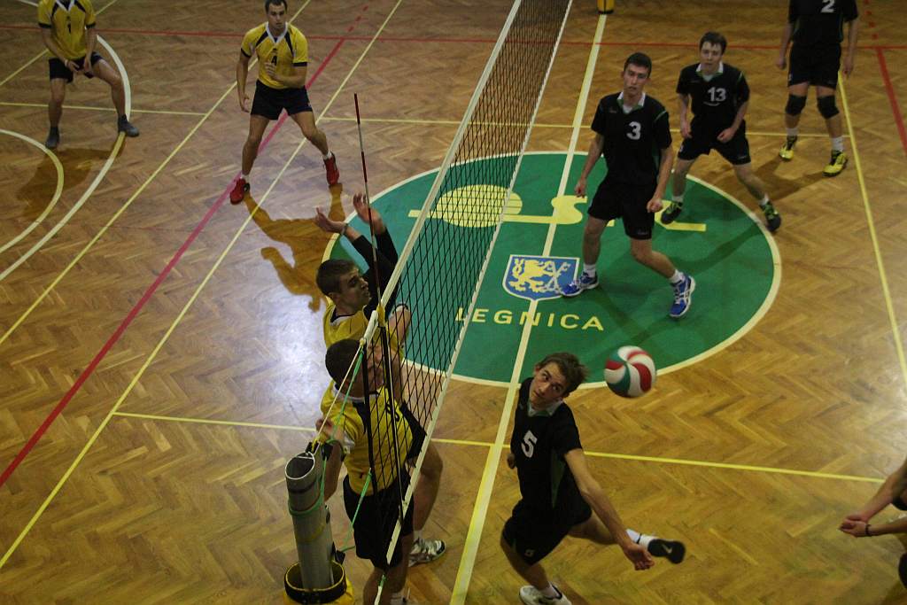 Ikar Legnica - MKS Pogoń Góra 3:0