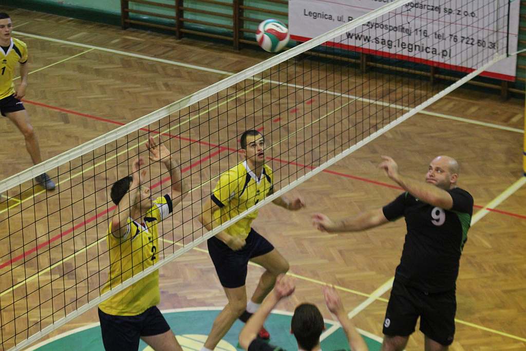Ikar Legnica - MKS Pogoń Góra 3:0