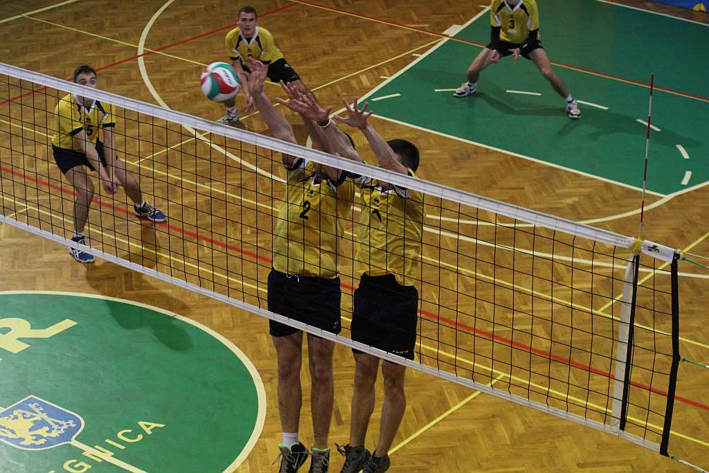 Ikar Legnica - MKS Pogoń Góra 3:0