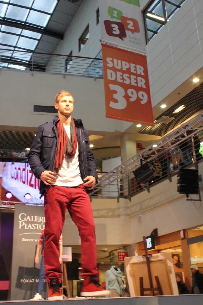 Dawid Woliński w Galerii Piastów cz1