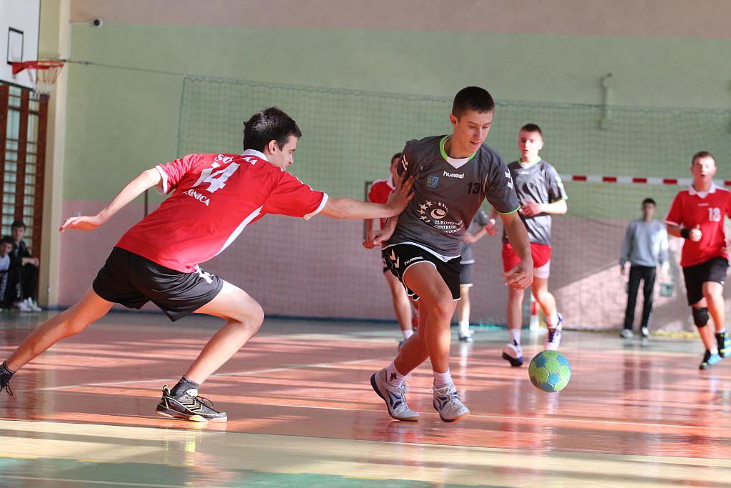 Młodzicy: UKS Dziewiątka Legnica – MSPR Siódemka Legnica 47:26