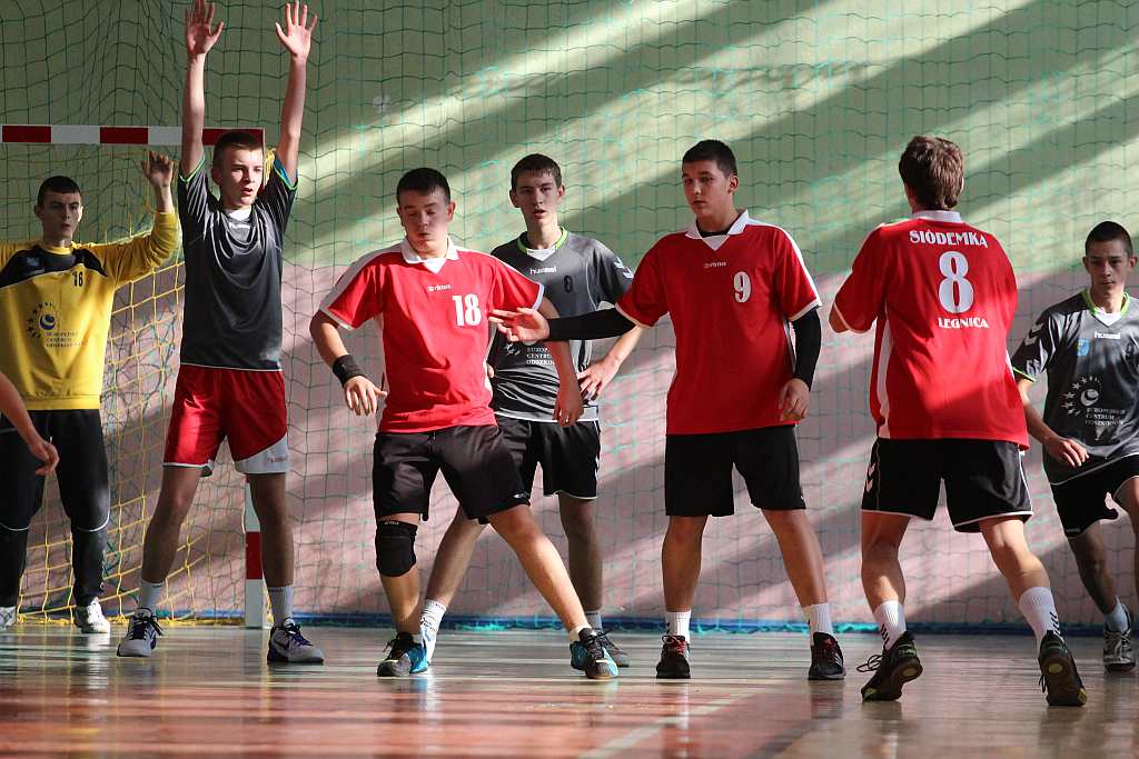 Młodzicy: UKS Dziewiątka Legnica – MSPR Siódemka Legnica 47:26