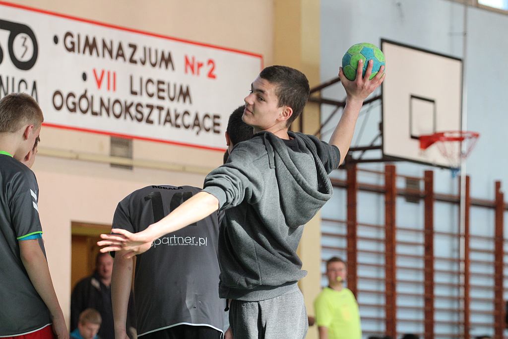 Młodzicy: UKS Dziewiątka Legnica – MSPR Siódemka Legnica 47:26