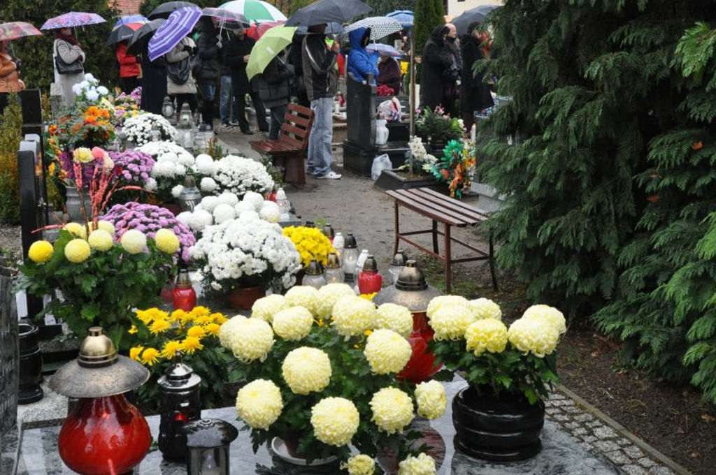 Prochowice - uroczystości Wszystkich Świętych