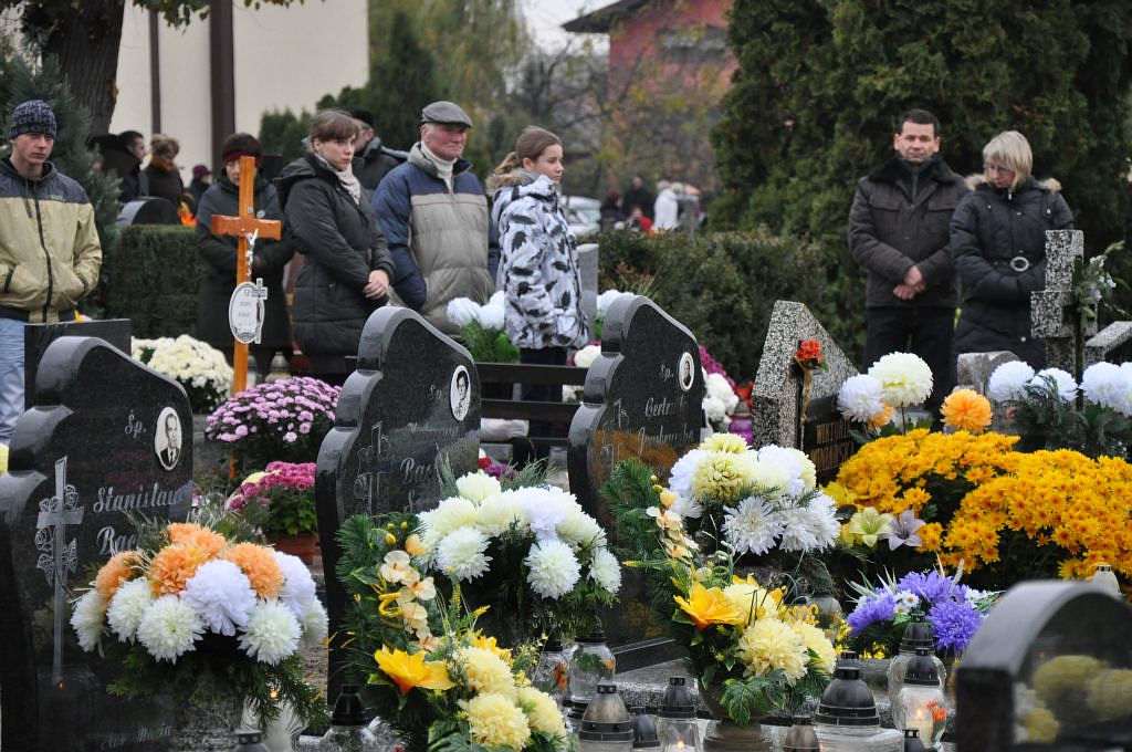 Prochowice - uroczystości Wszystkich Świętych
