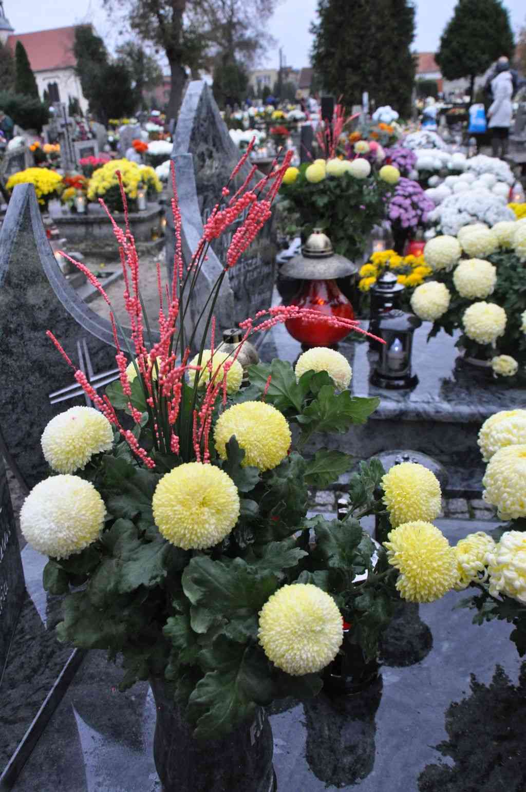 Prochowice - uroczystości Wszystkich Świętych