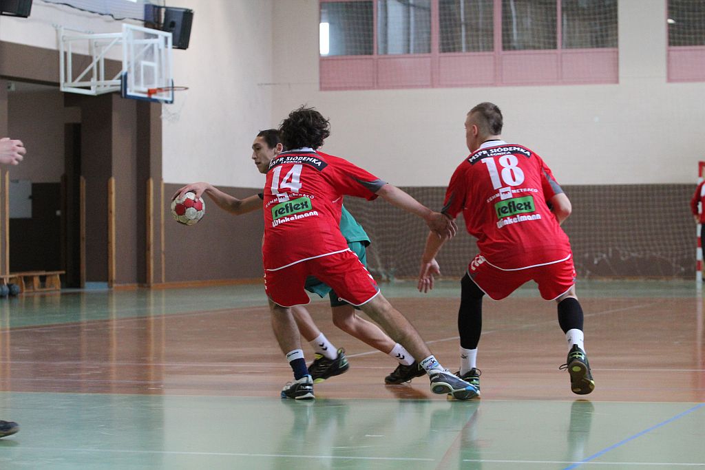 Juniorzy młodsi: MSPR Siódemka I Legnica – MSPR Siódemka II Legnica 37:27