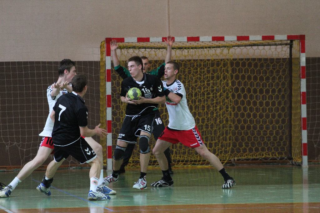 Juniorzy Siódemki nie dali rady Zagłębiu 
