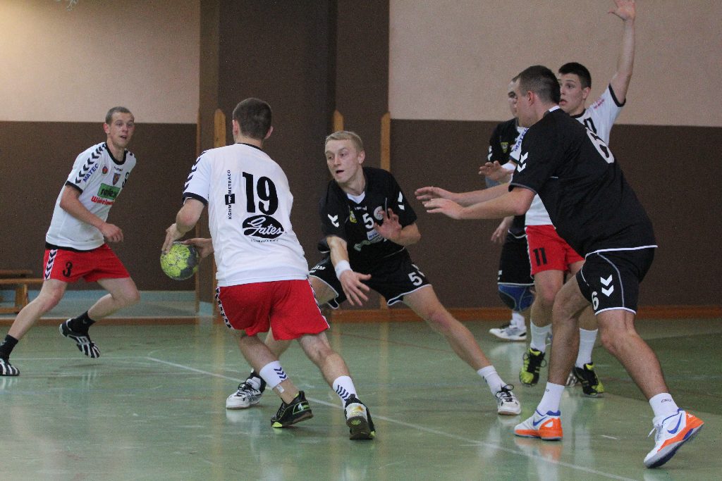 Juniorzy Siódemki nie dali rady Zagłębiu 
