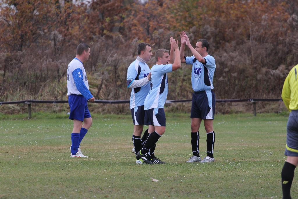 Victoria - Błękitni  2:5