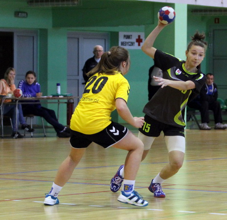 KPR Jelenia Góra - UKS Dziewiątka Legnica 19:17