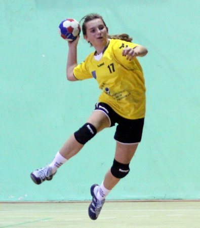 KPR Jelenia Góra - UKS Dziewiątka Legnica 19:17