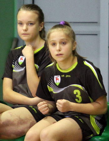 KPR Jelenia Góra - UKS Dziewiątka Legnica 19:17