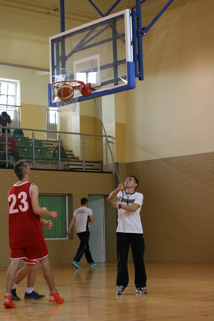 Zawody szkolne w koszykówkę