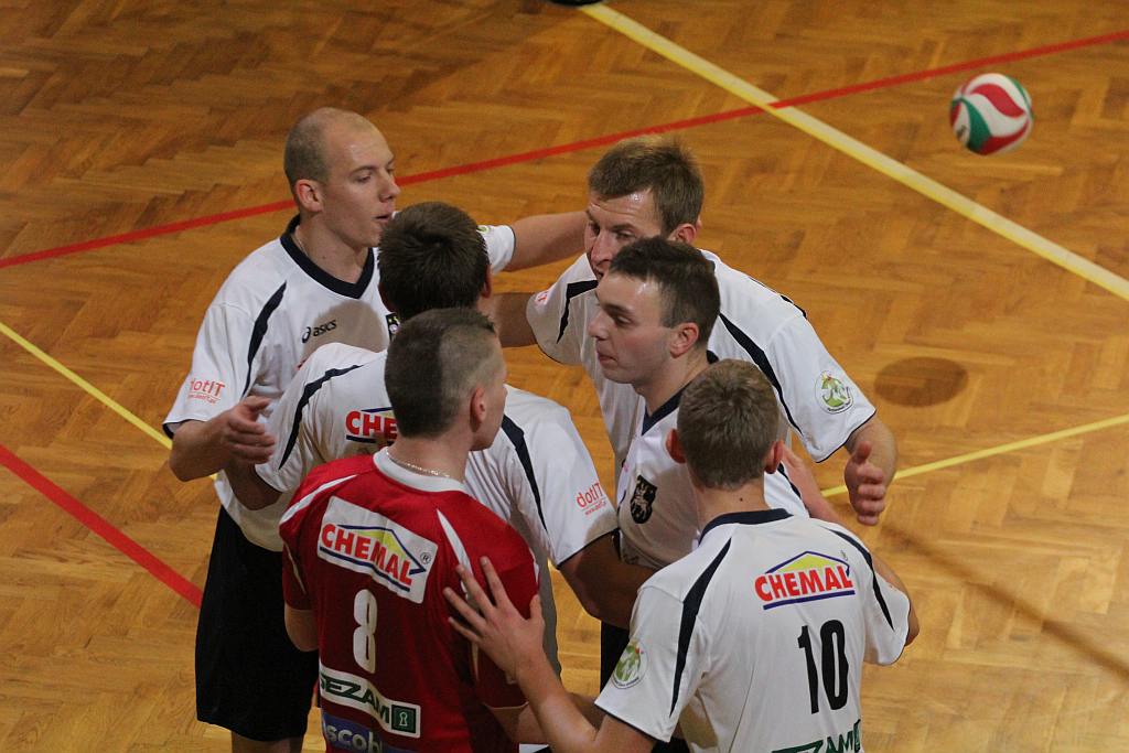 Ikar Legnica- MKS Rosiek Syców