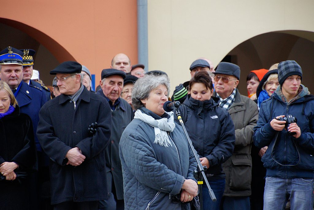 Uczniowie klas mundurowych ślubowali w Rynku
