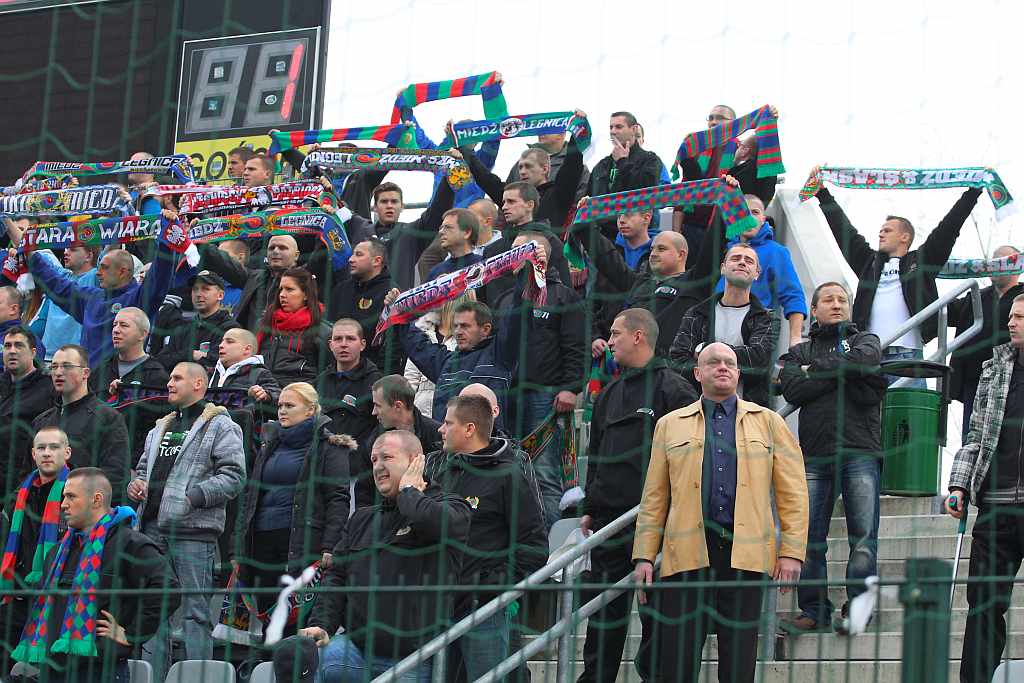 Miedź Legnica - Warta Poznań 5-2