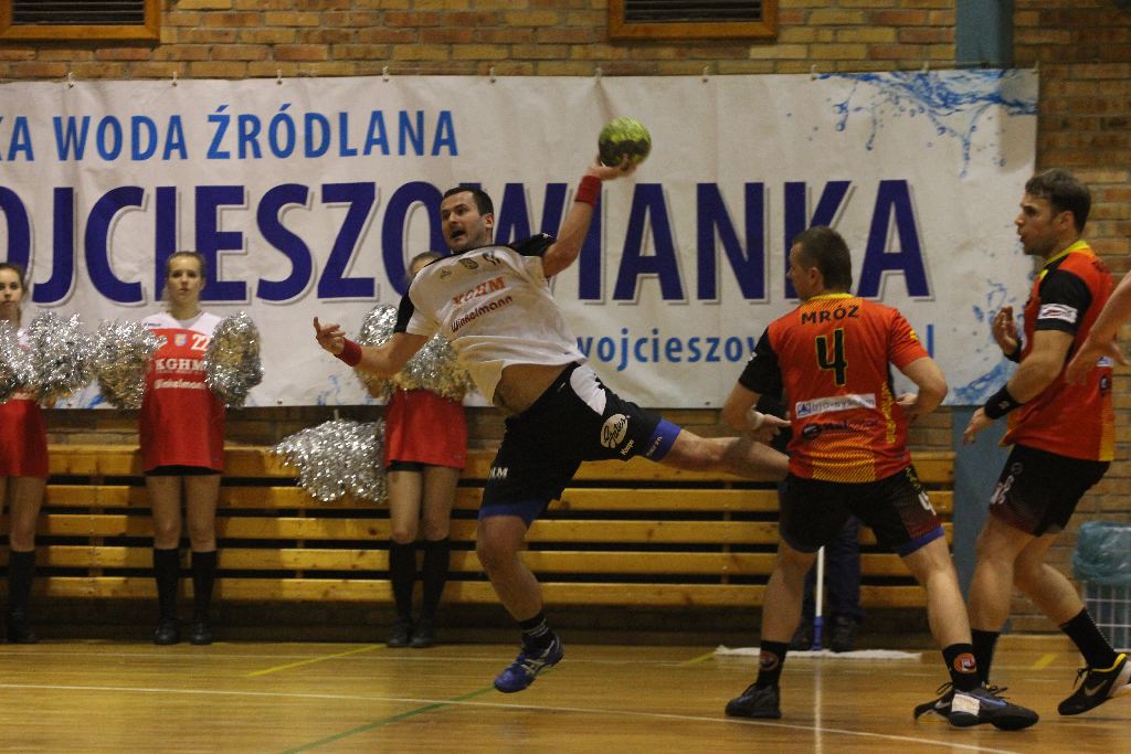 MSPR Siódemka Miedź Legnica - Piotrkowianin Piotrków Trybunalski 27:23