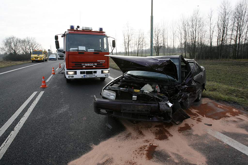 Wypadek na obwodnicy zachodniej. Są ranni
