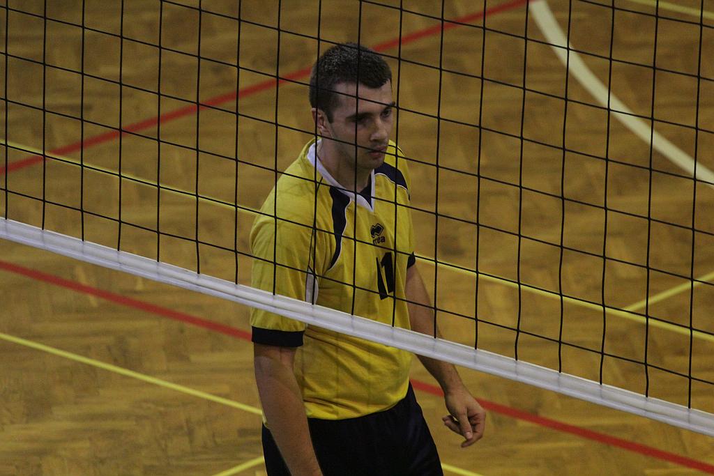MUKS Ikar Legnica - MKS Olavia Oława 1:3
