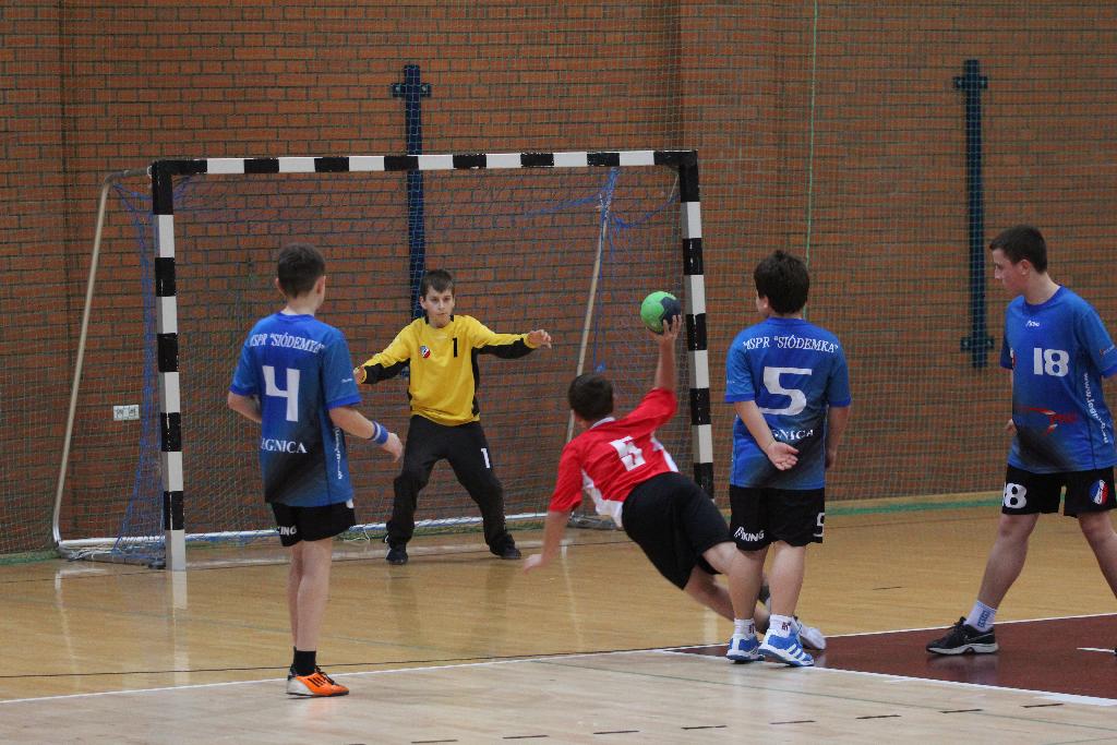 LD Chłopców: Siódemka Legnica - ŚKPR Świdnica 38:8