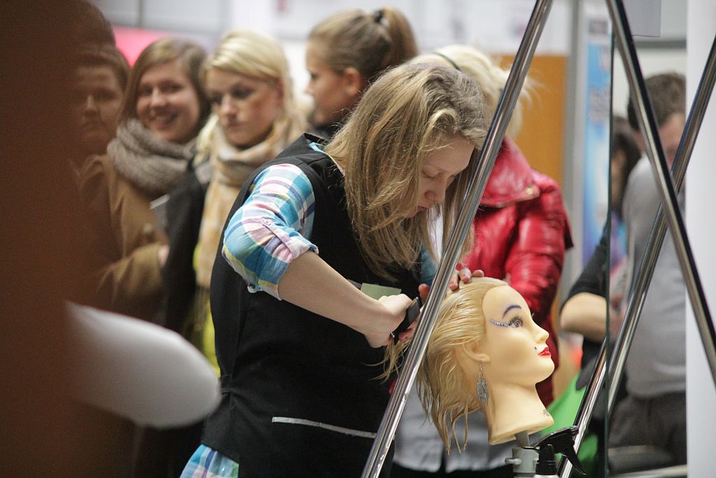 Mistrzostwa Dolnego Śląska we Fryzjerstwie cz1