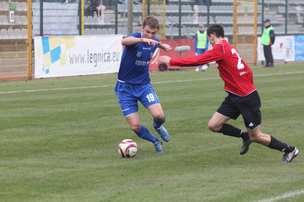 Miedź Legnica - Dolcan Ząbki 3:2