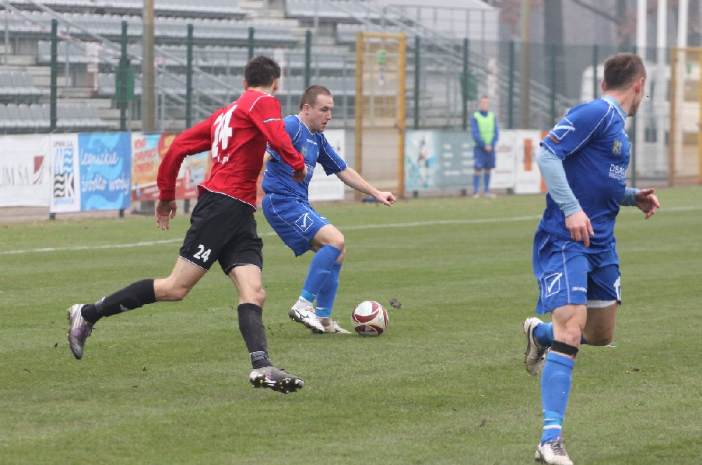 Miedź Legnica - Dolcan Ząbki 3:2