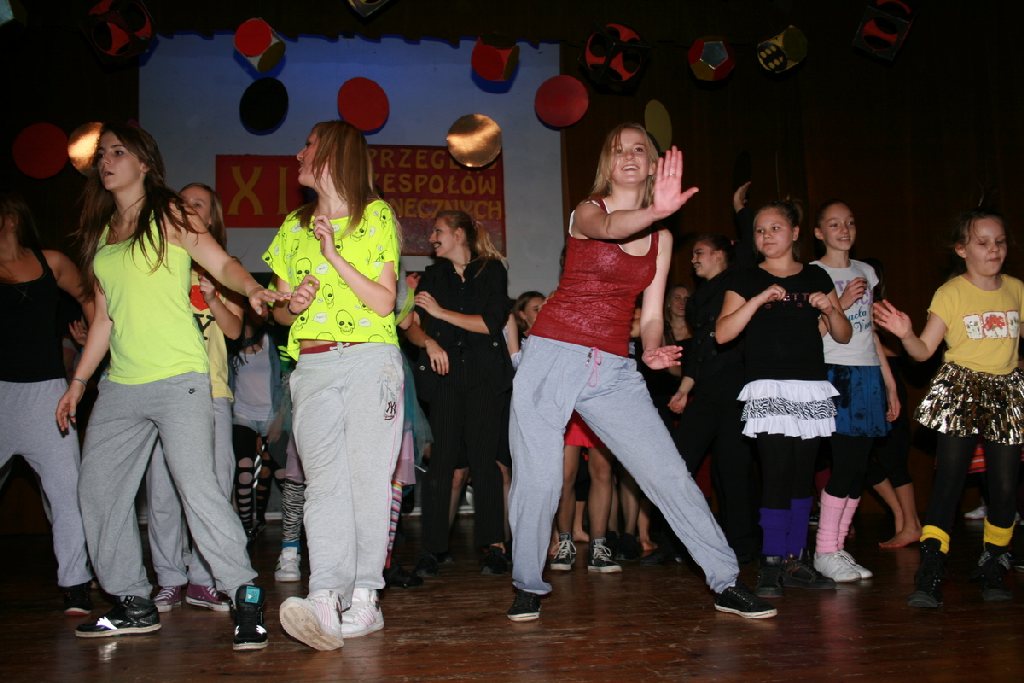  LEG-JUMP 2012 w DK Atrium