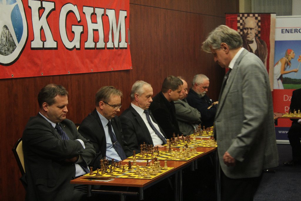 Symultana szachowa z arcymistrzem