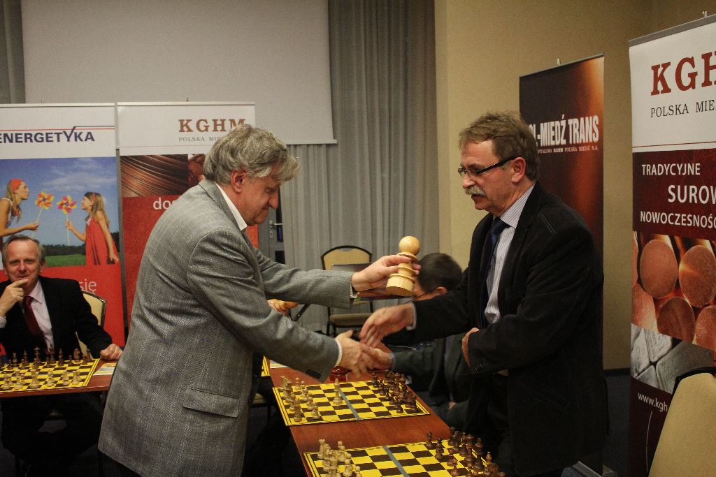 Symultana szachowa z arcymistrzem
