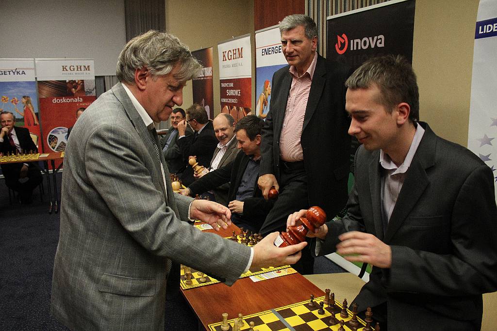Symultana szachowa z arcymistrzem
