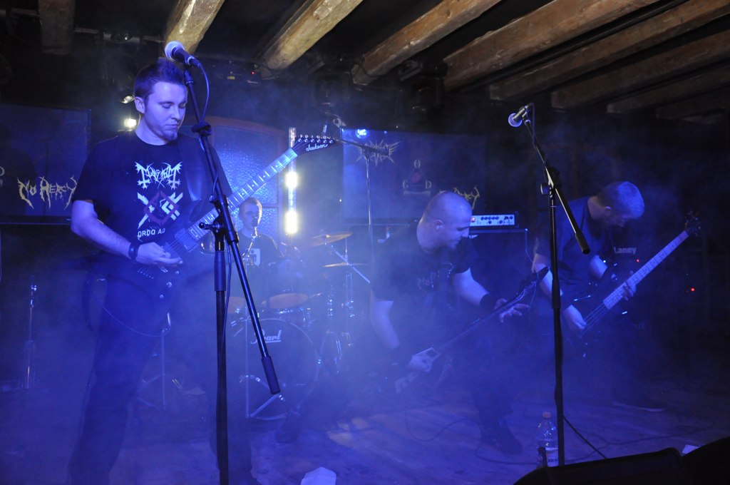 Metalowy Freestage w Spiżarni