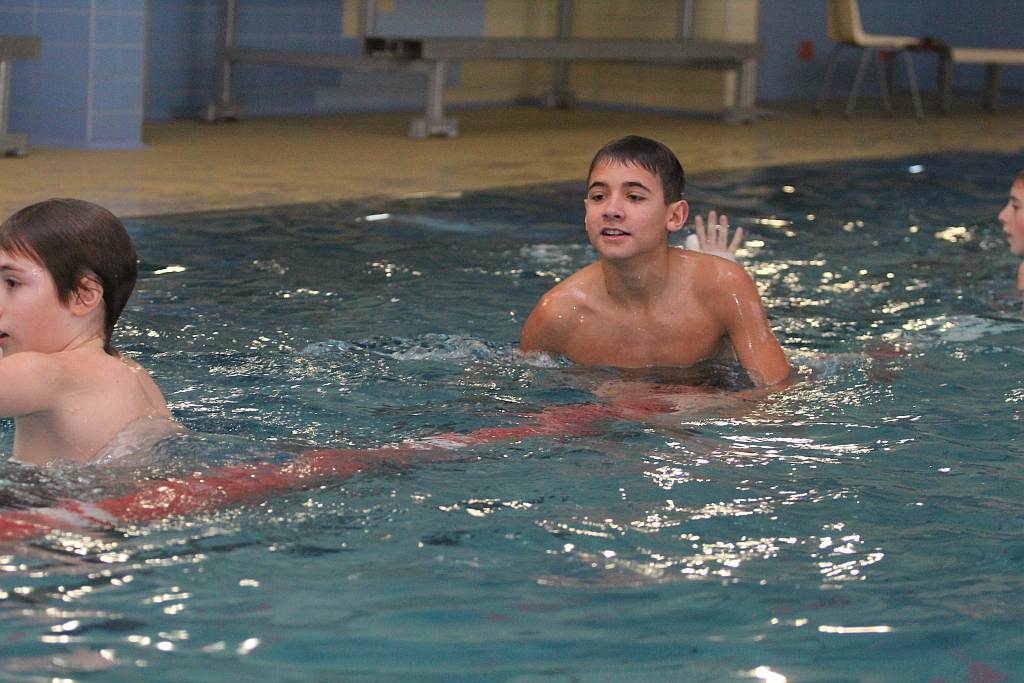 Międzynarodowy Halowy Turniej Mikołajkowy w Piłce Nożnej cz2