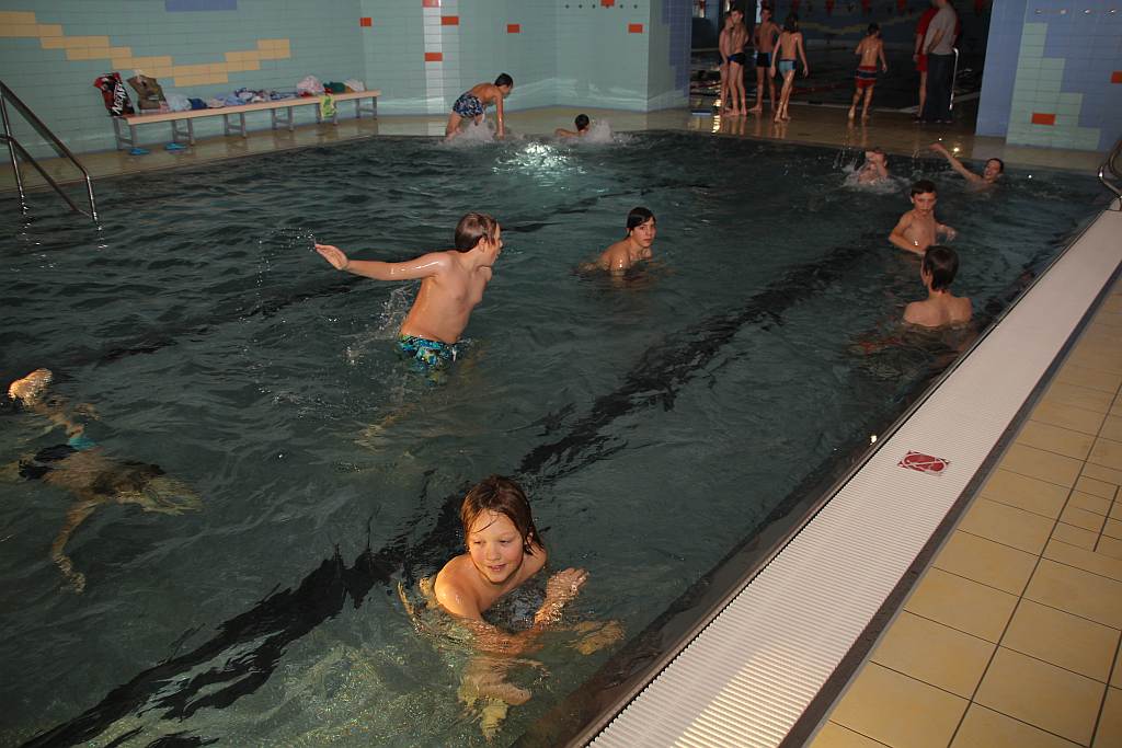 Międzynarodowy Halowy Turniej Mikołajkowy w Piłce Nożnej cz2