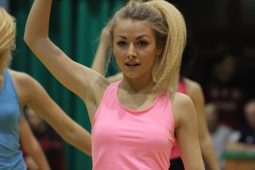 Występ zespołu FLESZ podczas meczu Siódemki