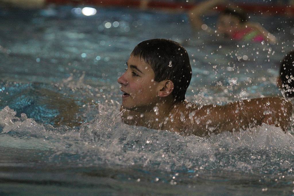 Międzynarodowy Halowy Turniej Mikołajkowy w Piłce Nożnej cz2