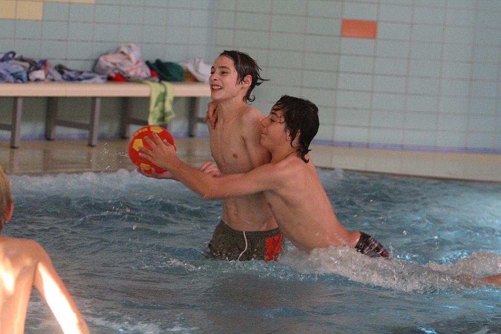 Międzynarodowy Halowy Turniej Mikołajkowy w Piłce Nożnej cz2