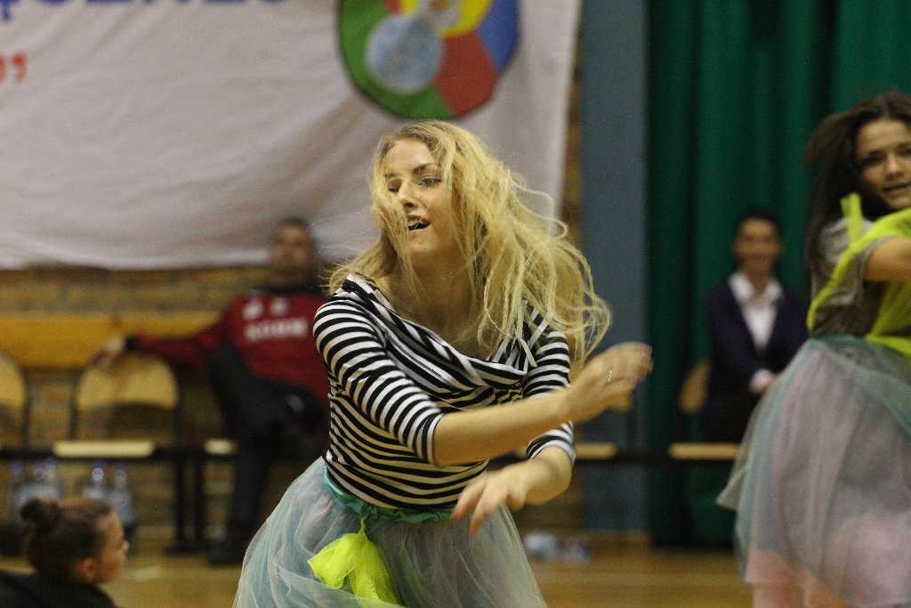 Występ zespołu FLESZ podczas meczu Siódemki