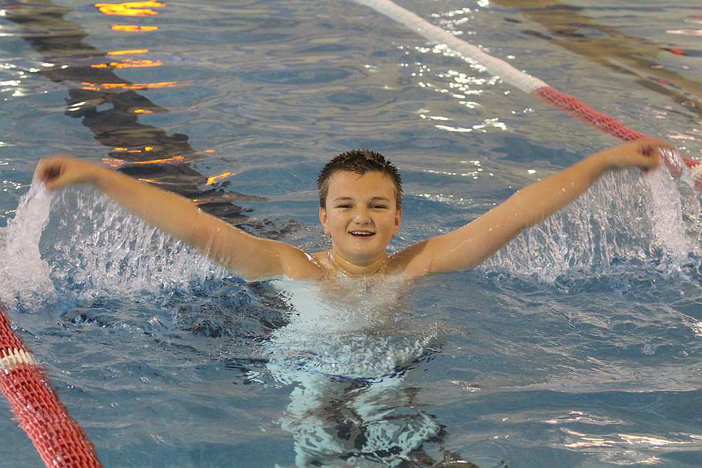 Międzynarodowy Halowy Turniej Mikołajkowy w Piłce Nożnej cz2